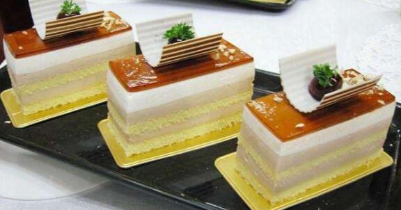 北京想报个西点培训班哪家学校教的比较好