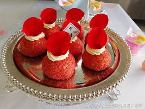 余香西点蛋糕培训学校做的甜品台,就是要这样迷死个人啊